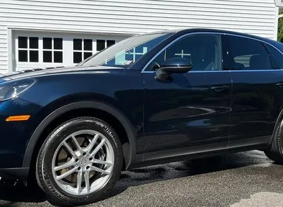 Full vehicle ceramic coating package in Islip Terrace, NY